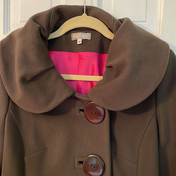 Rodika Zanian oversized colar wool and cashmere blend coat. - Picture 4 of 14